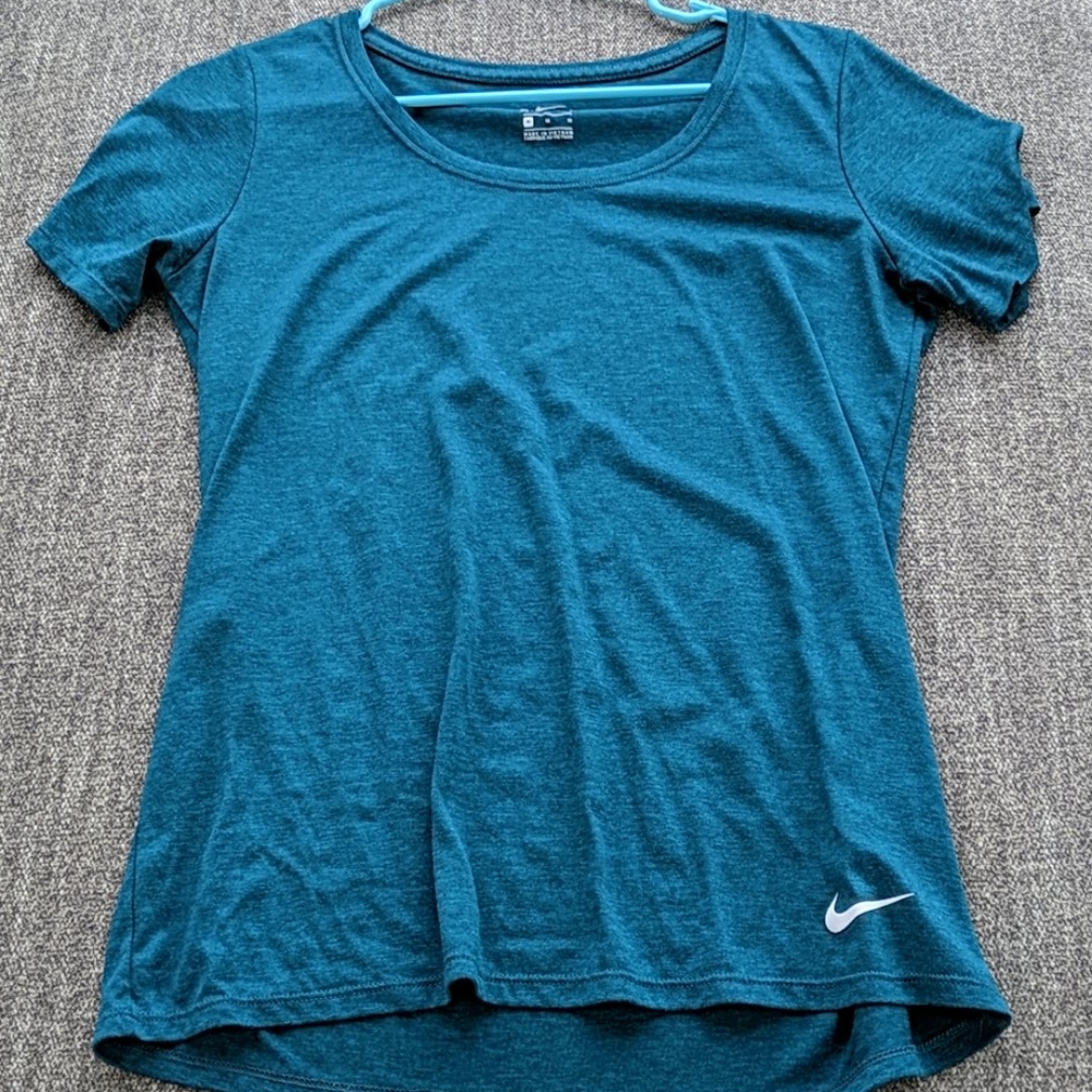 Nike workout shirt
